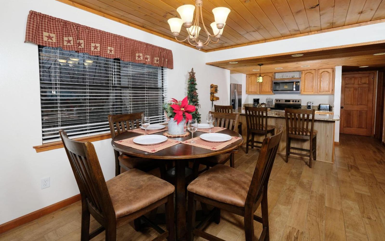 Holly Tree Cabin 936 Гатлинбург Экстерьер фото