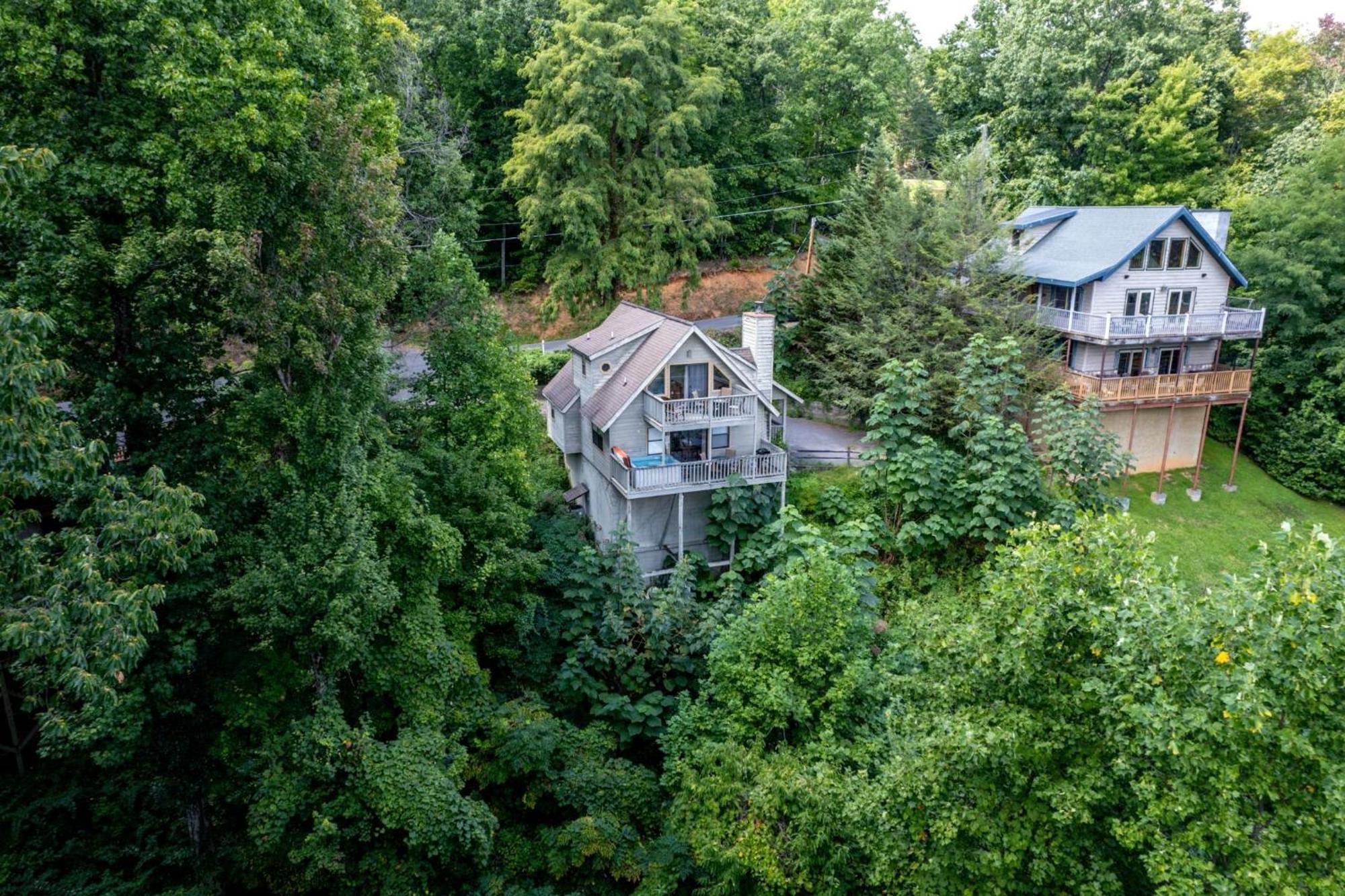 Holly Tree Cabin 936 Гатлинбург Экстерьер фото